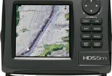 000-10520-001-hds-5m-gen2-nautic-insight-chartplotter