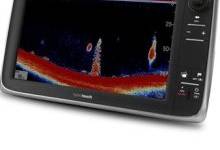 e127-multifunction-display-with-sonar-european-charts-t70053-c44356